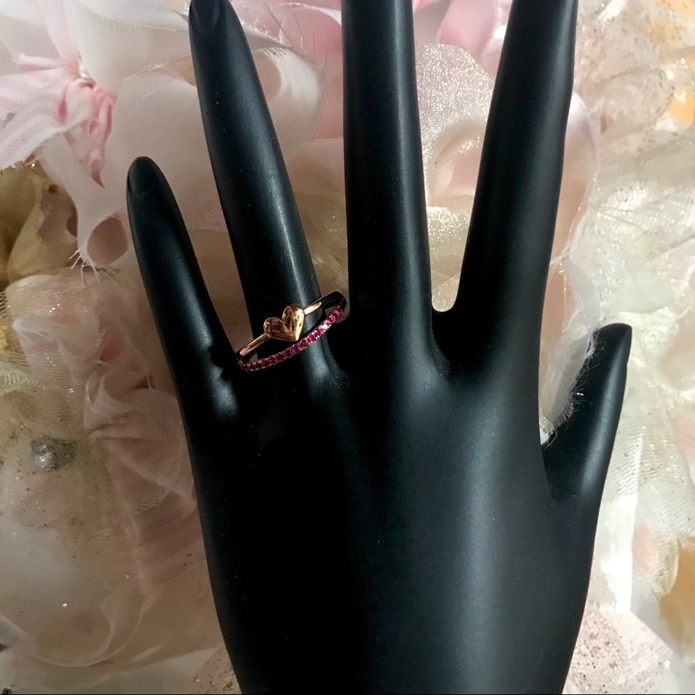 14K ROSE GOLD AND RUBY SPLIT SHANK RING (7.25) - Picture 4 of 14